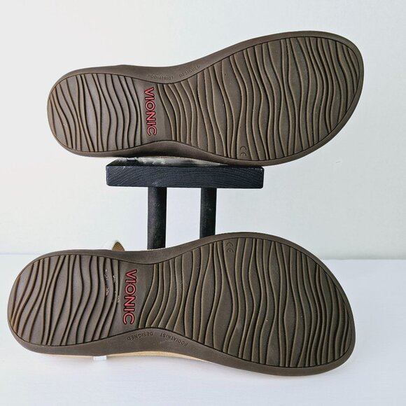 Vionic White Gold Orthaheel Rest NALA Embellished Flat Sandals 11W - Picture 7 of 8